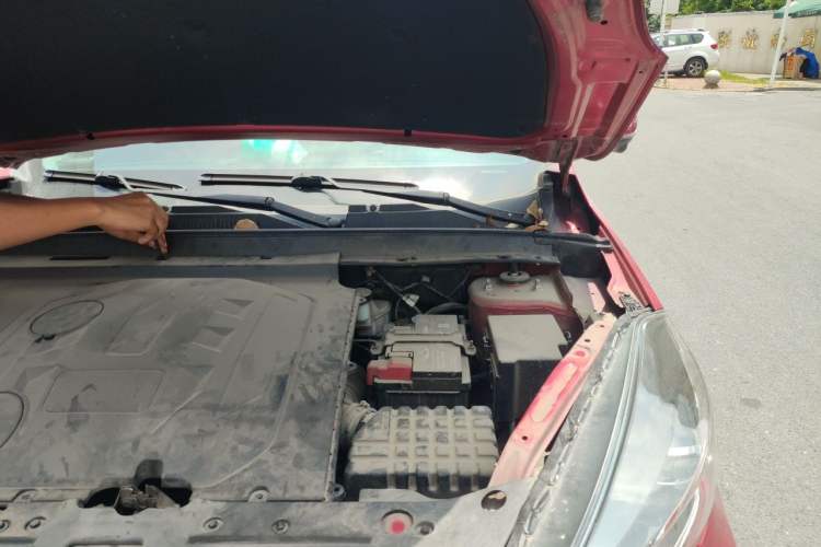 Used Cowin Xuanjie Pro 2021 1.5T CVT Jingzun Edition Engine Bay Left