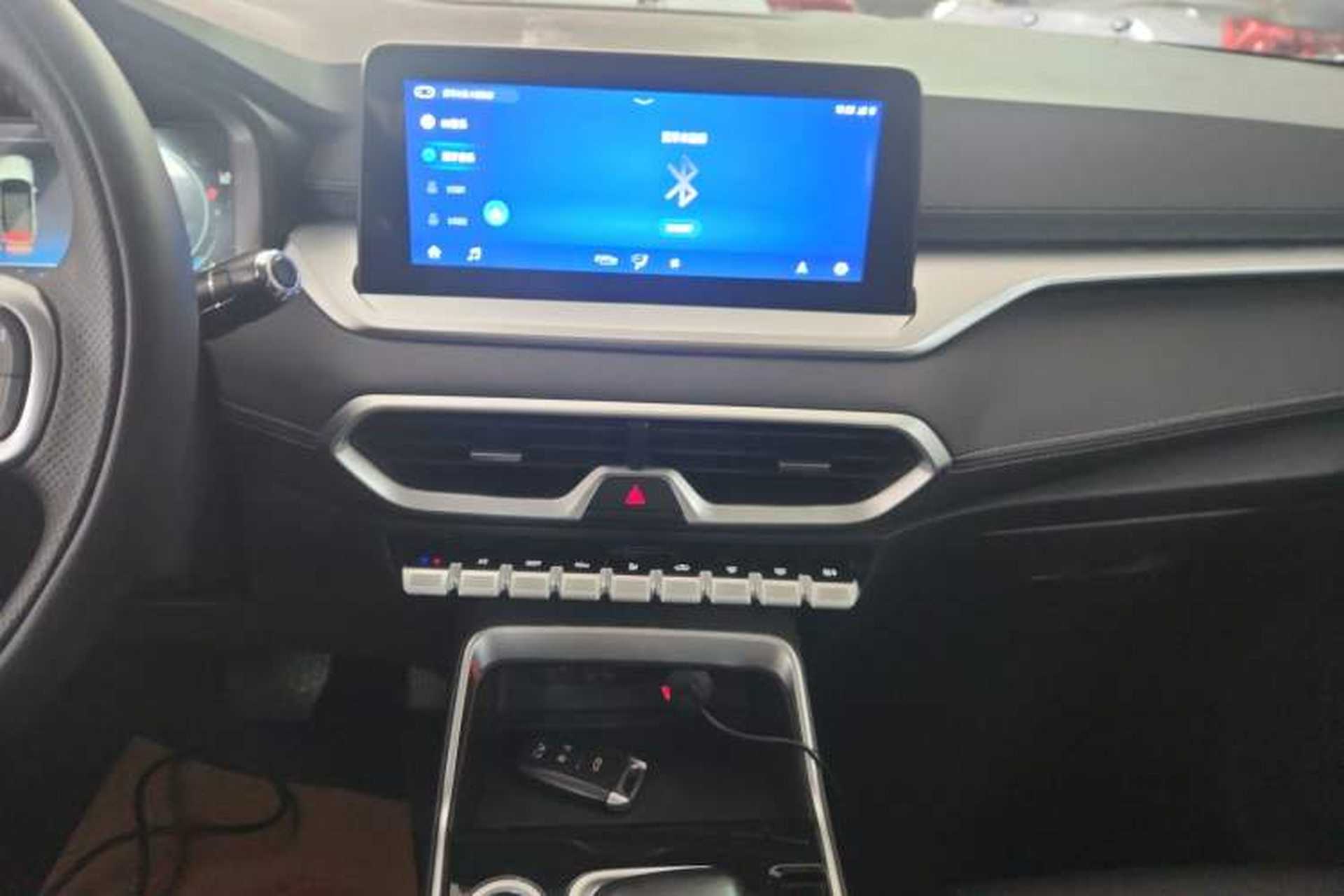 Used Cowin Xuanjie Pro 2021 1.5T CVT Jingzun Edition Audio And AC Panel