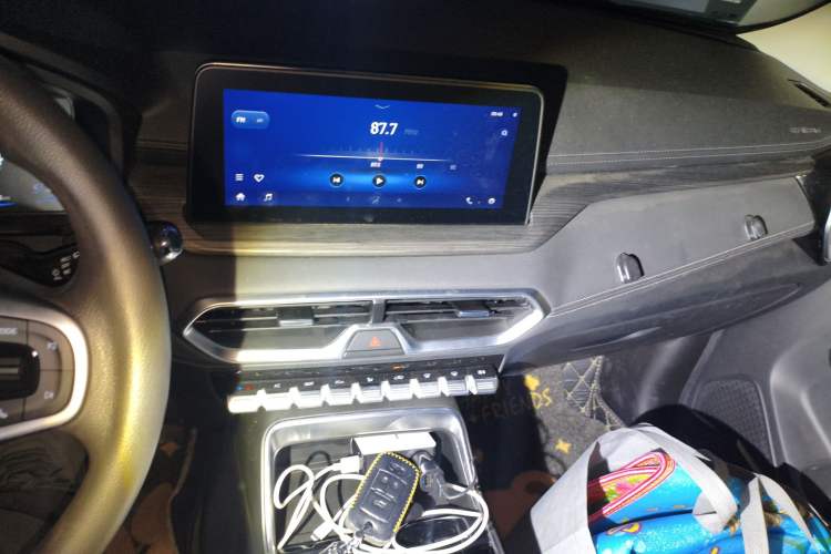 Used Cowin Xuanjie Pro 2021 1.5T CVT Dynamic Edition Audio And AC Panel