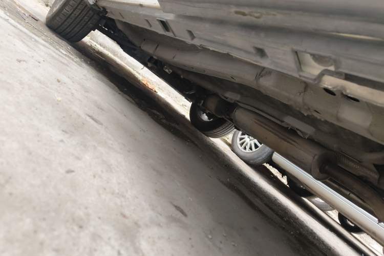 Used Cowin Xuanjie Pro 2021 1.5T CVT Jinghao Edition Chassis Rear Left