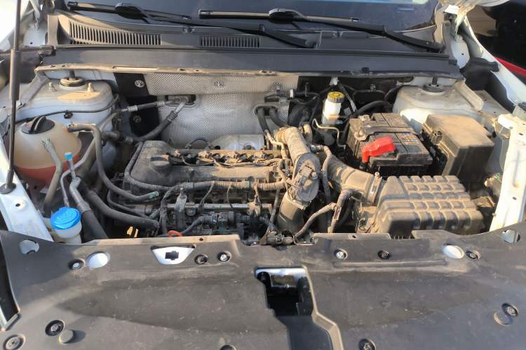 Used Cowin Xuanjie Pro 2021 1.5T CVT Dynamic Edition Engine Bay