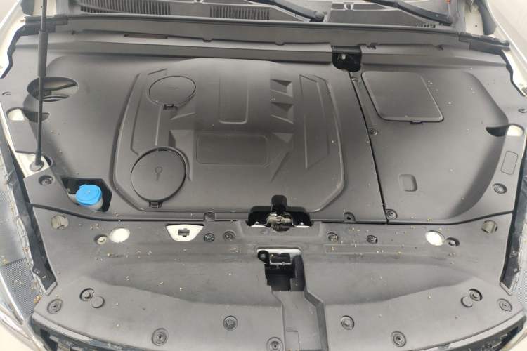 Used Cowin Xuanjie Pro 2021 1.5L CVT Jingyao Edition Engine Bay