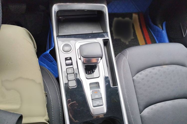 Used Cowin Xuanjie Pro 2021 1.5T CVT Dynamic Edition Gear Lever