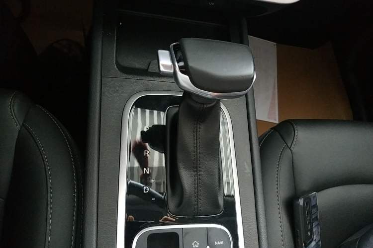 Used Cowin Xuanjie Pro 2021 1.5L CVT Jingyao Edition Gear Lever