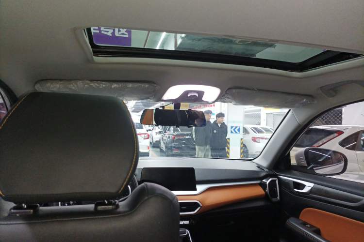 Used Cowin Xuanjie Pro 2021 1.5L CVT Jingyao Edition Headliner