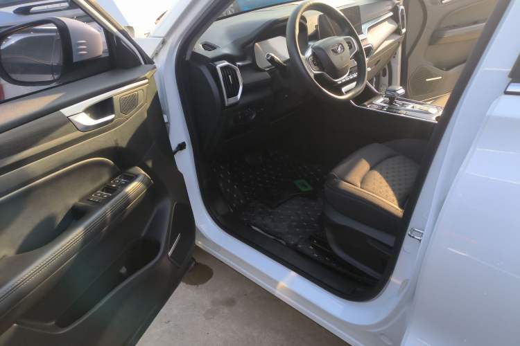 Used Cowin Xuanjie Pro 2021 1.5T CVT Dynamic Edition Interior 3