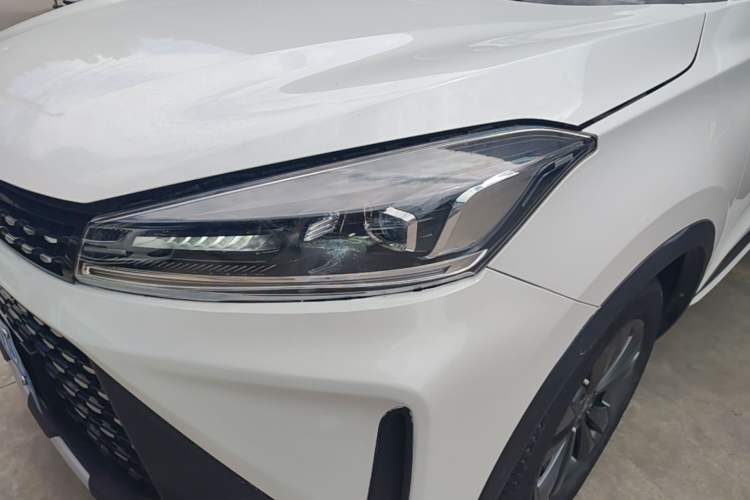 Used Cowin Xuanjie Pro 2021 1.5T CVT Jinghao Edition Left Front Headlight