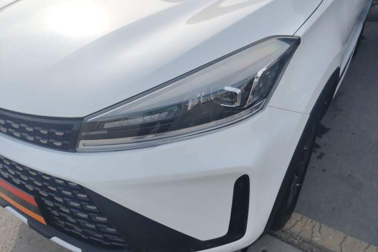 Used Cowin Xuanjie Pro 2021 1.5T CVT Jinghao Edition Left Front Headlight