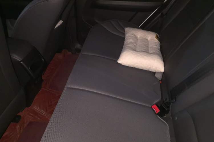 Used Cowin Xuanjie Pro 2021 1.5T CVT Jinghao Edition Left Rear Seat