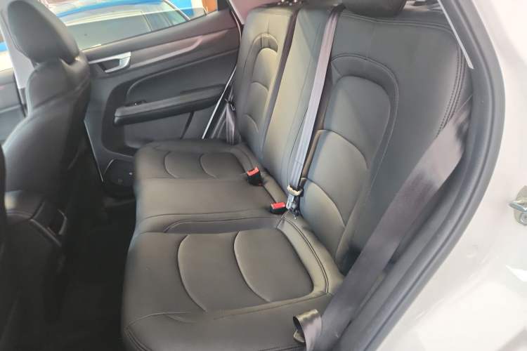 Used Cowin Xuanjie Pro 2021 1.5T CVT Dynamic Edition Left Rear Seat