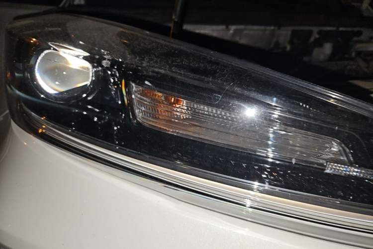 Used Cowin Xuanjie Pro 2021 1.5T CVT Dynamic Edition Right Front Headlight