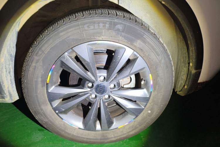 Used Cowin Xuanjie Pro 2021 1.5T CVT Dynamic Edition Right Front Wheel Hub
