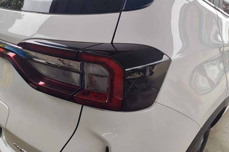 Used Cowin Xuanjie Pro 2021 1.5T CVT Jinghao Edition Right Rear Taillight