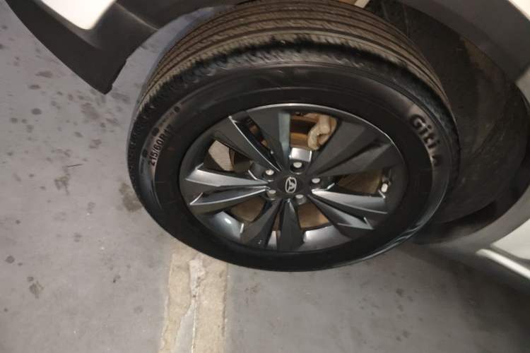 Used Cowin Xuanjie Pro 2021 1.5T CVT Jinghao Edition Right Rear Wheel Hub