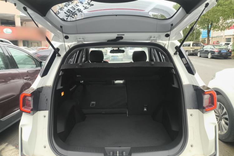 Used Cowin Xuanjie Pro 2021 1.5T CVT Jingzun Edition Trunk