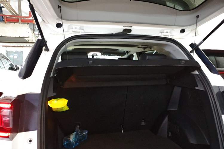 Used Cowin Xuanjie Pro 2021 1.5T CVT Jinghao Edition Trunk