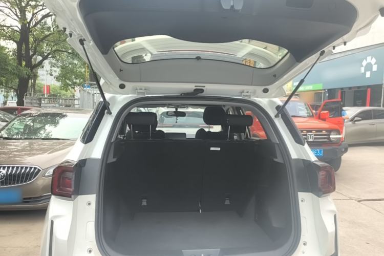 Used Cowin Xuanjie Pro 2021 1.5T CVT Dynamic Edition Trunk