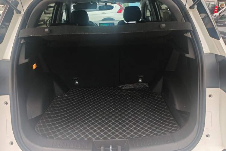 Used Cowin Xuanjie Pro 2021 1.5T CVT Jingzun Edition Trunk