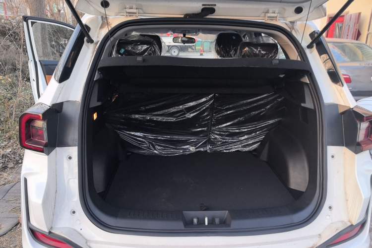 Used Cowin Xuanjie Pro 2021 1.5T CVT Jingzun Edition Trunk