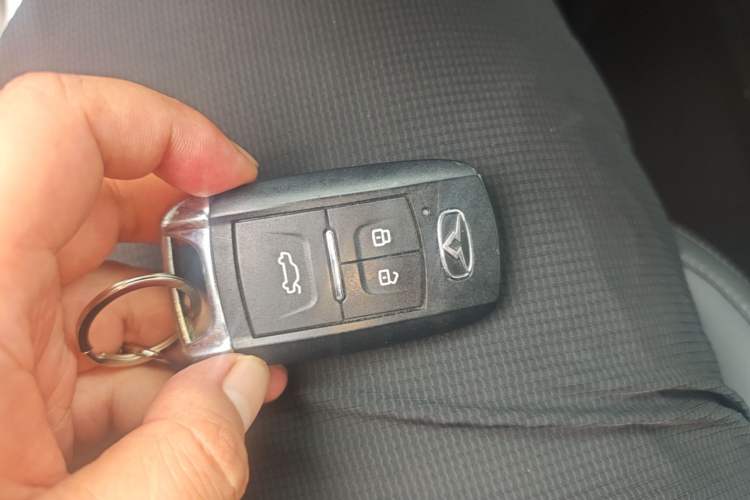Used Cowin Xuanjie Pro 2021 1.5T CVT Jingzun Edition Vehicle Key