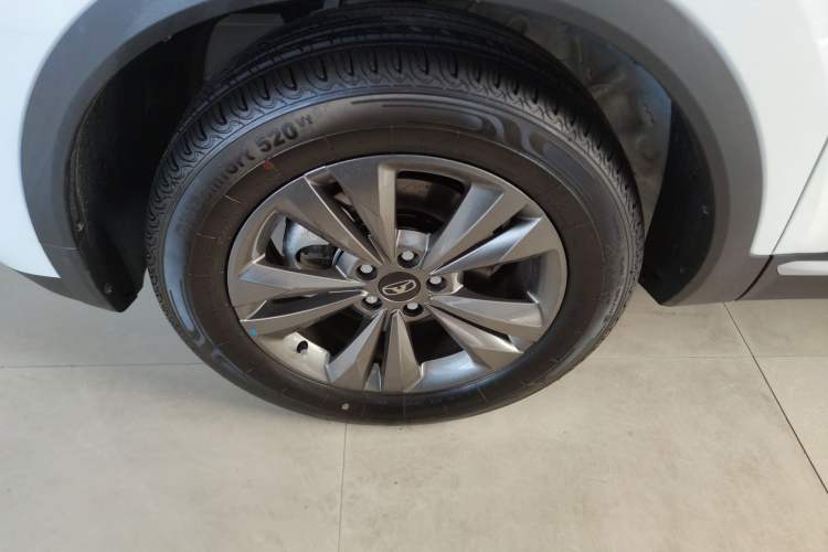 Used Cowin Xuanjie Pro 2024 1.5T CVT Luxury Edition Left Front Wheel Hub