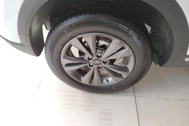 Used Cowin Xuanjie Pro 2024 1.5T CVT Luxury Edition Right Rear Wheel Hub