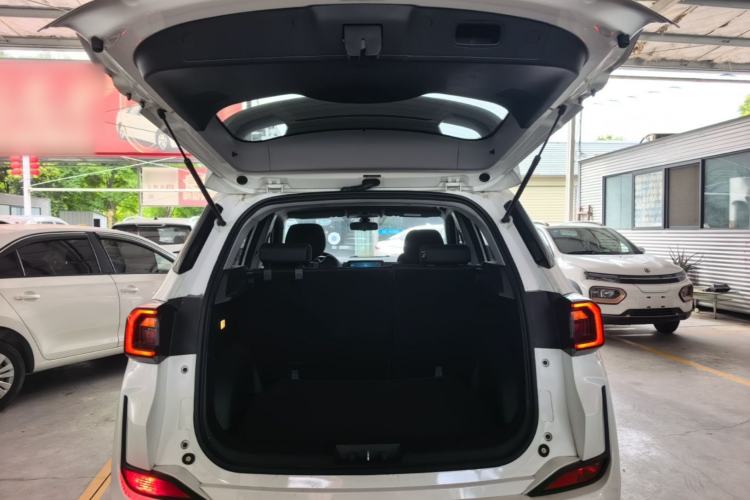 Used Cowin Xuanjie Pro 2024 1.5T CVT Luxury Edition Trunk