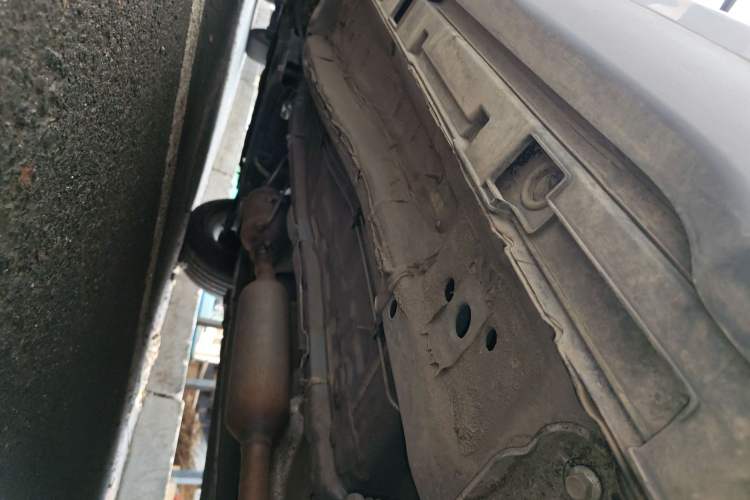 Used Cowin Xuanjie Pro 2025 1.5L CVT Comfort Edition Chassis Rear Left