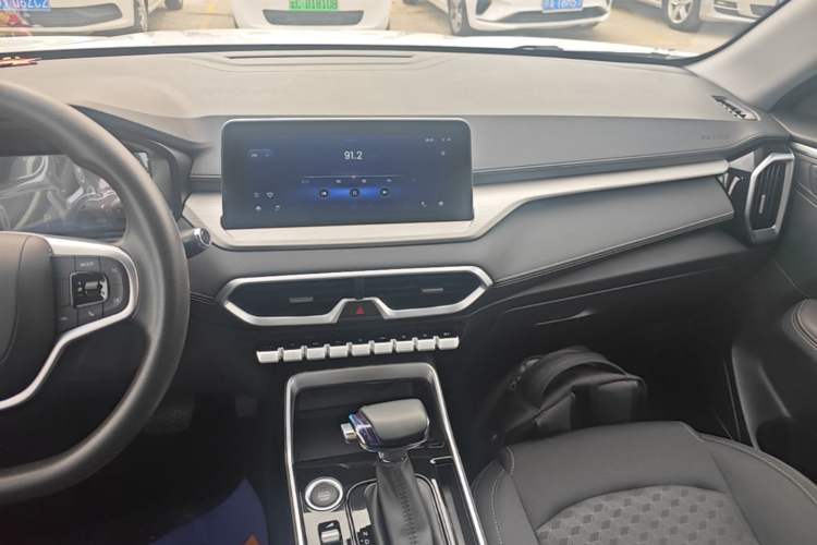Used Cowin Xuanjie Pro 2025 1.5L CVT Comfort Edition Audio And AC Panel