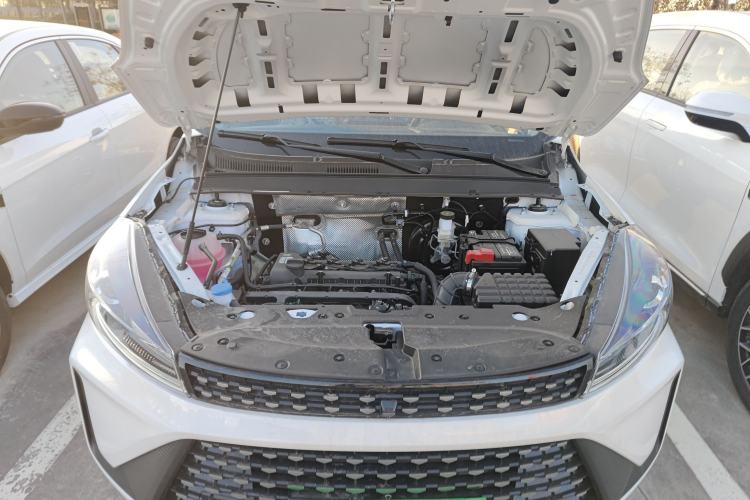 Used Cowin Xuanjie Pro 2025 1.5L Manual Comfort Edition Engine Bay
