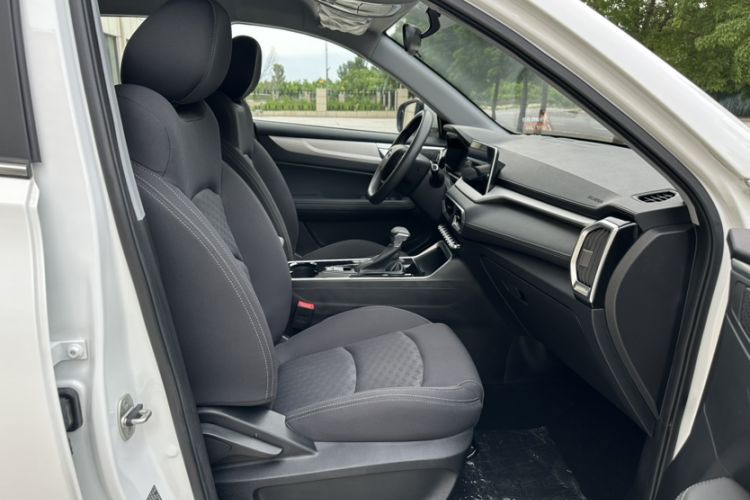 Used Cowin Xuanjie Pro 2025 1.5L CVT Comfort Edition Interior 3