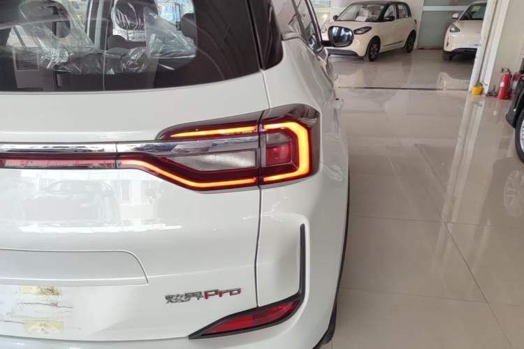 Used Cowin Xuanjie Pro 2025 1.5L Manual Comfort Edition Right Rear Taillight