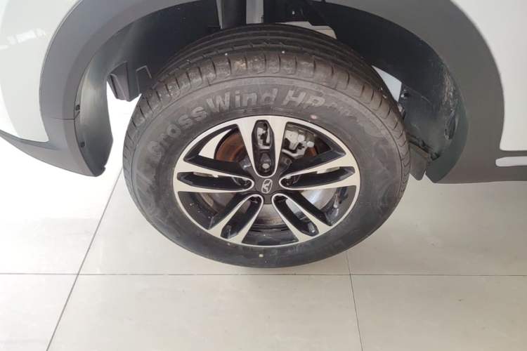 Used Cowin Xuanjie Pro 2025 1.5L Manual Comfort Edition Right Rear Wheel Hub