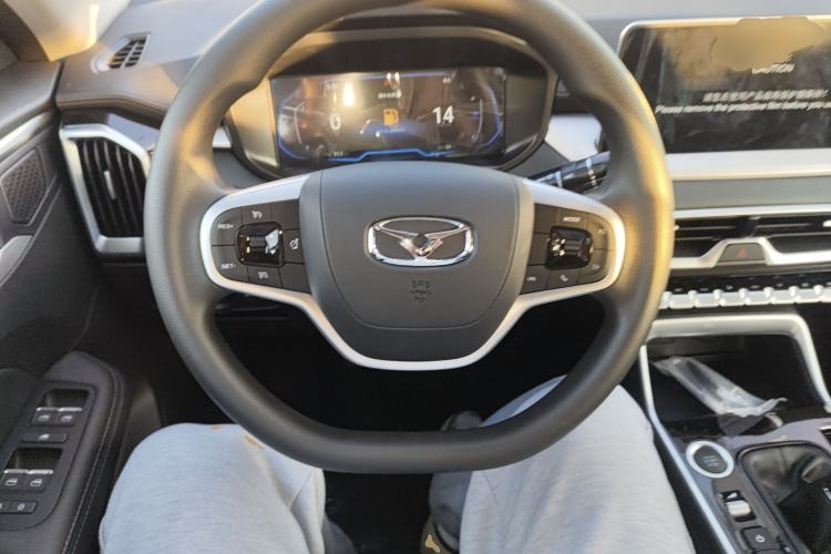 Used Cowin Xuanjie Pro 2025 1.5L Manual Comfort Edition Steering Wheel