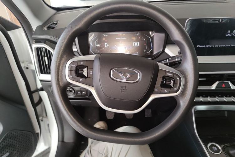 Used Cowin Xuanjie Pro 2025 1.5L Manual Comfort Edition Steering Wheel