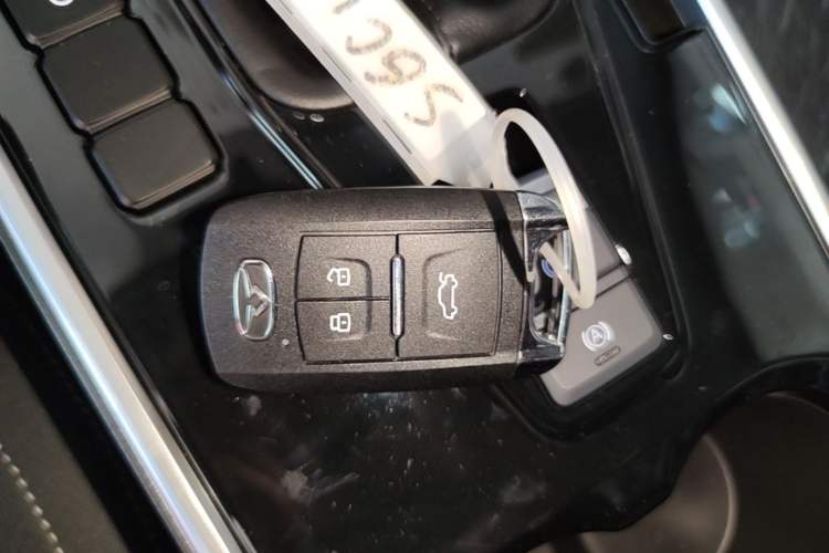 Used Cowin Xuanjie Pro 2025 1.5L Manual Comfort Edition Vehicle Key