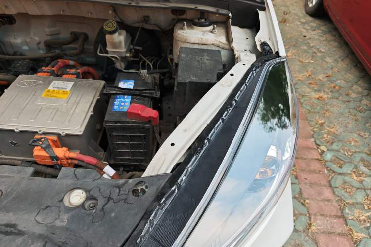 Used Cowin Xuanjie Pro EV 2022 401 km Enjoyment Version Engine Bay Left