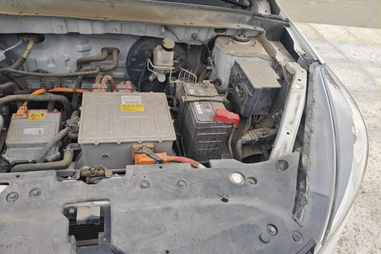Used Cowin Xuanjie Pro EV 2022 401 km Enjoyment Version Engine Bay Left