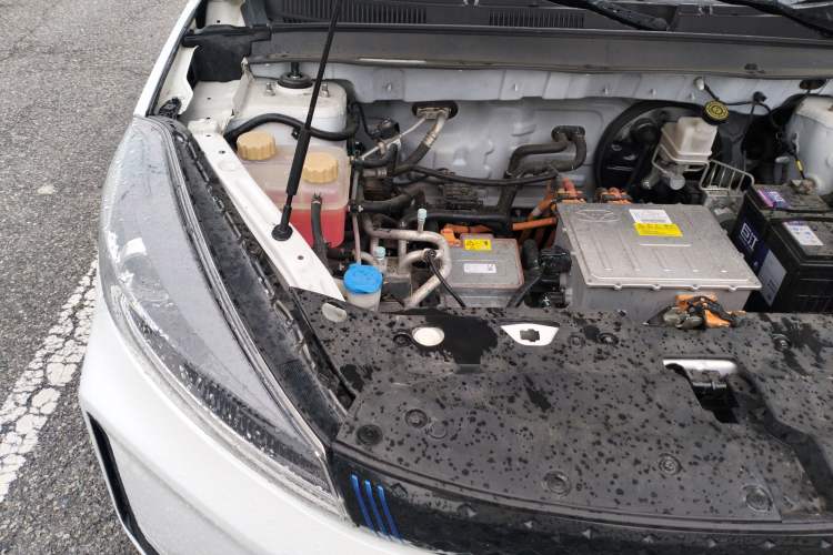 Used Cowin Xuanjie Pro EV 2022 401 km Enjoyment Version Engine Bay Right