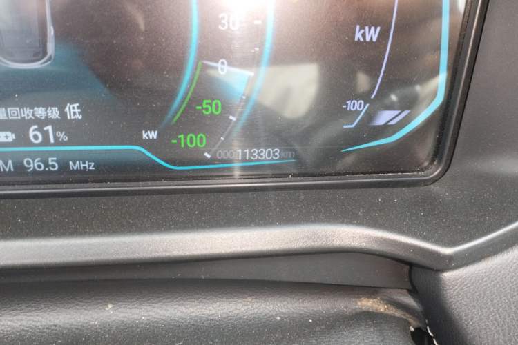 Used Cowin Xuanjie Pro EV 2022 401 km Enjoyment Version Odometer Close Up