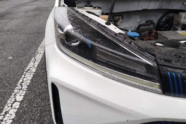 Used Cowin Xuanjie Pro EV 2022 401 km Enjoyment Version Right Front Headlight