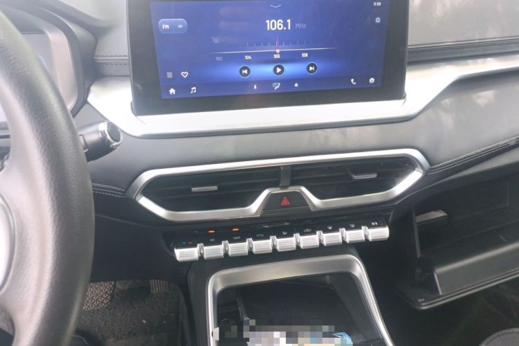Used Cowin Xuanjie Pro EV 2022 401 km Enjoyment Version Audio And AC Panel