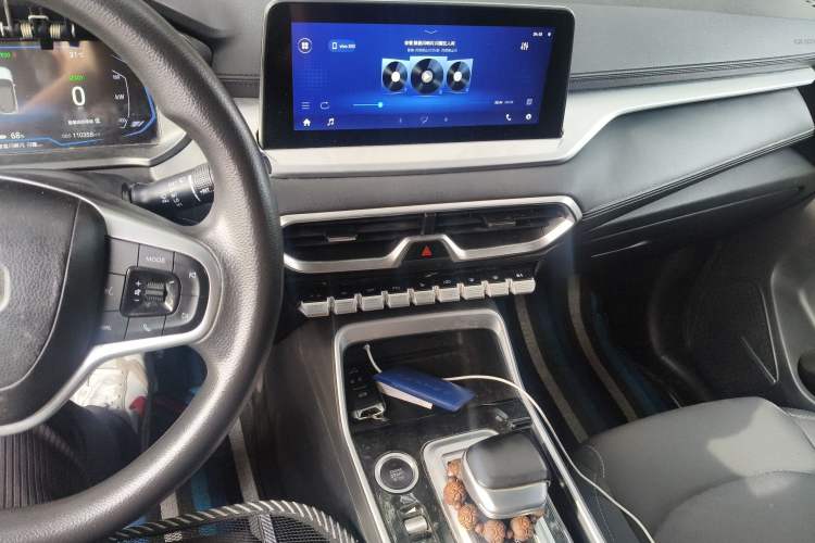 Used Cowin Xuanjie Pro EV 2022 401 km Enjoyment Version Audio And AC Panel
