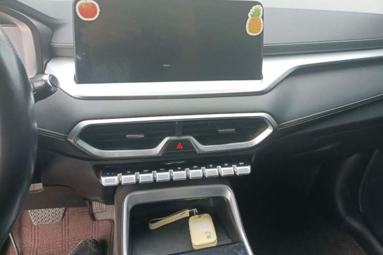 Used Cowin Xuanjie Pro EV 2022 401 km Enjoyment Version Audio And AC Panel