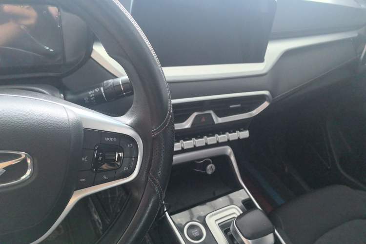 Used Cowin Xuanjie Pro EV 2022 401 km Enjoyment Version Audio And AC Panel