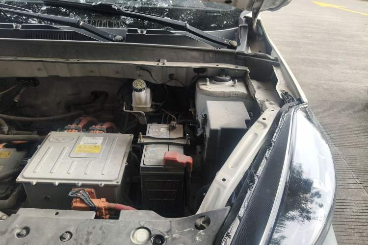 Used Cowin Xuanjie Pro EV 2022 401 km Enjoyment Version Engine Bay Left
