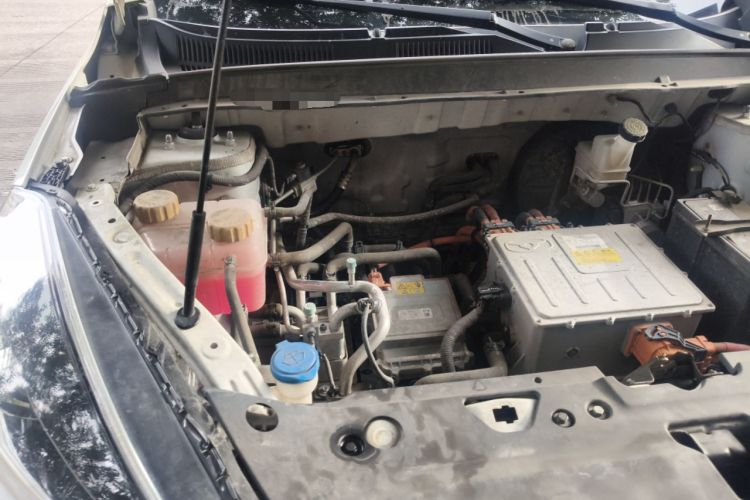 Used Cowin Xuanjie Pro EV 2022 401 km Enjoyment Version Engine Bay Right