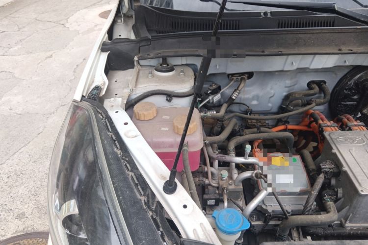 Used Cowin Xuanjie Pro EV 2022 401 km Enjoyment Version Engine Bay Right