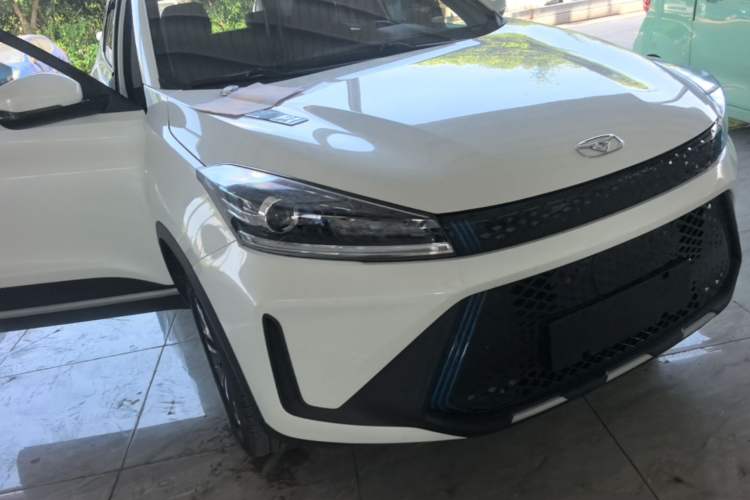 Used Cowin Xuanjie Pro EV 2022 401 km Enjoyment Version Front Right 45 Deg
