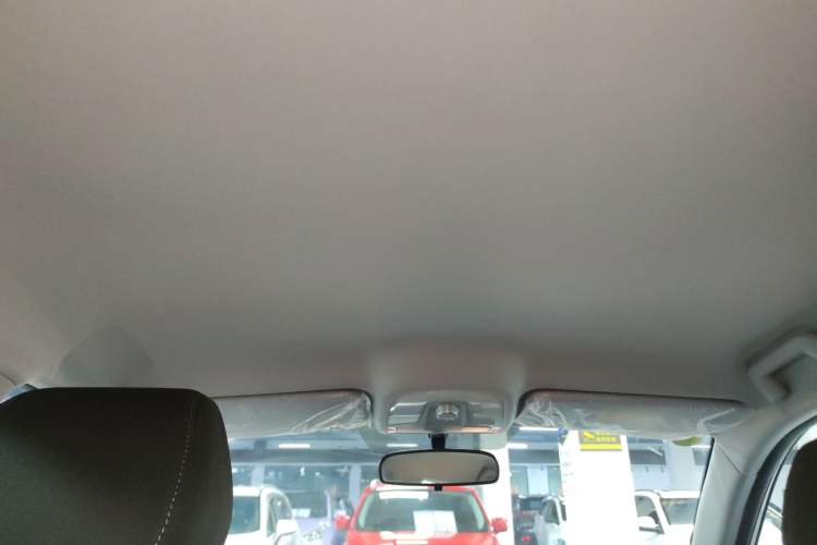Used Cowin Xuanjie Pro EV 2022 401 km Enjoyment Version Headliner